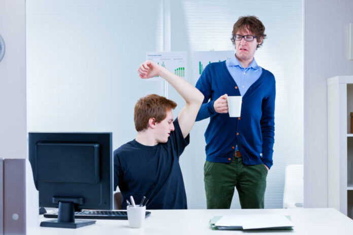 Boss,Disgusted,Because,Of,Body,Odour,Coming,From,Employee's,Pit