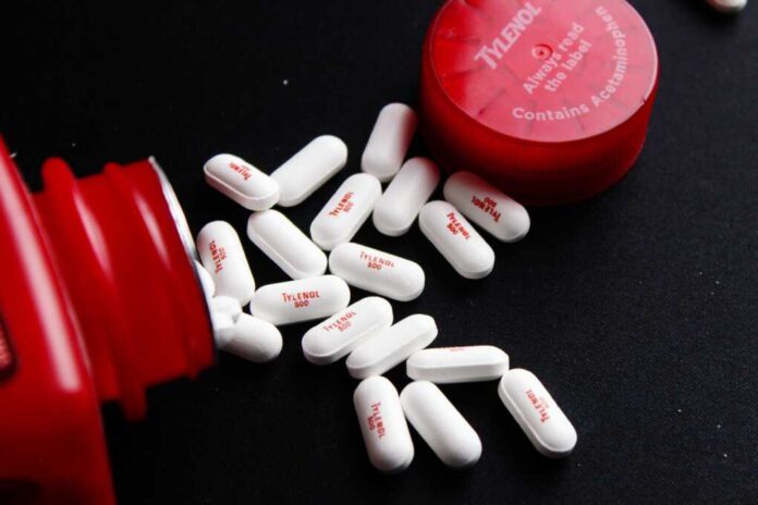 Bangkok,,Thailand,-,1,,January,2024,-,Tylenol,Pills,Placed