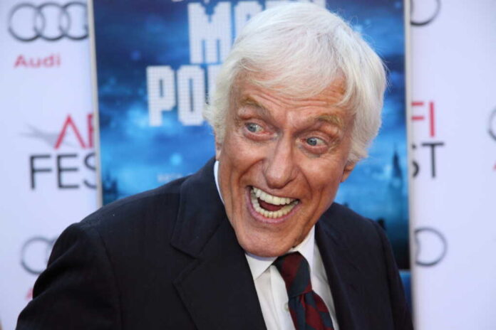 Hollywood,,Ca,-,November,9,,2013:,Dick,Van,Dyke,At