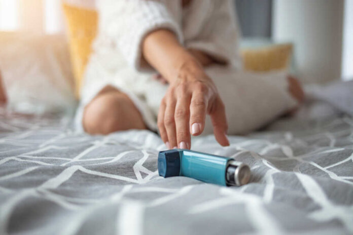 Asmathic,Girl,Catching,Inhaler,Having,An,Asthma,Attack.,Young,Woman
