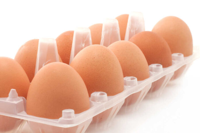Brown,Eggs,In,The,Box,Isolated