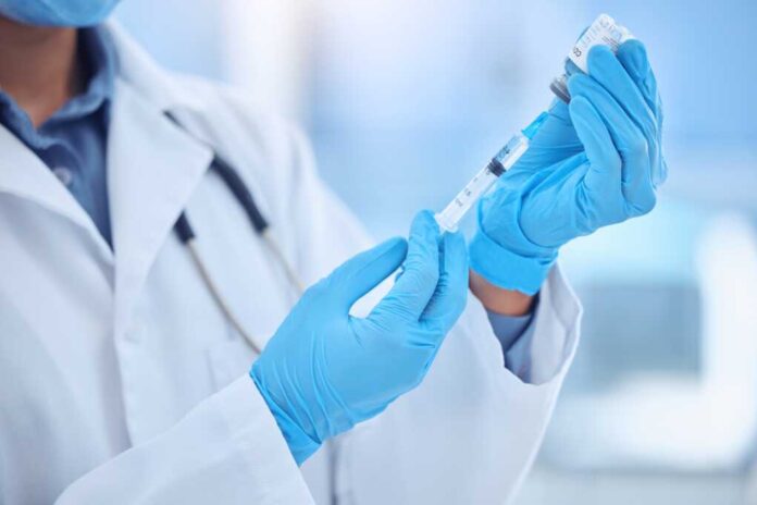 Gloves,,Test,And,Doctor,With,Medicine,,Syringe,Or,Preparing,Of