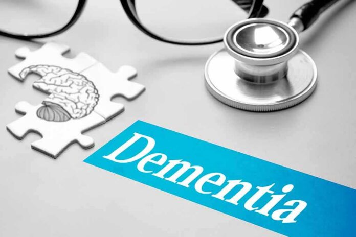 shutterstock_712274671 Stethoscope and brain puzzle piece on desk