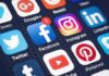 Smartphone screen showing social media app icons